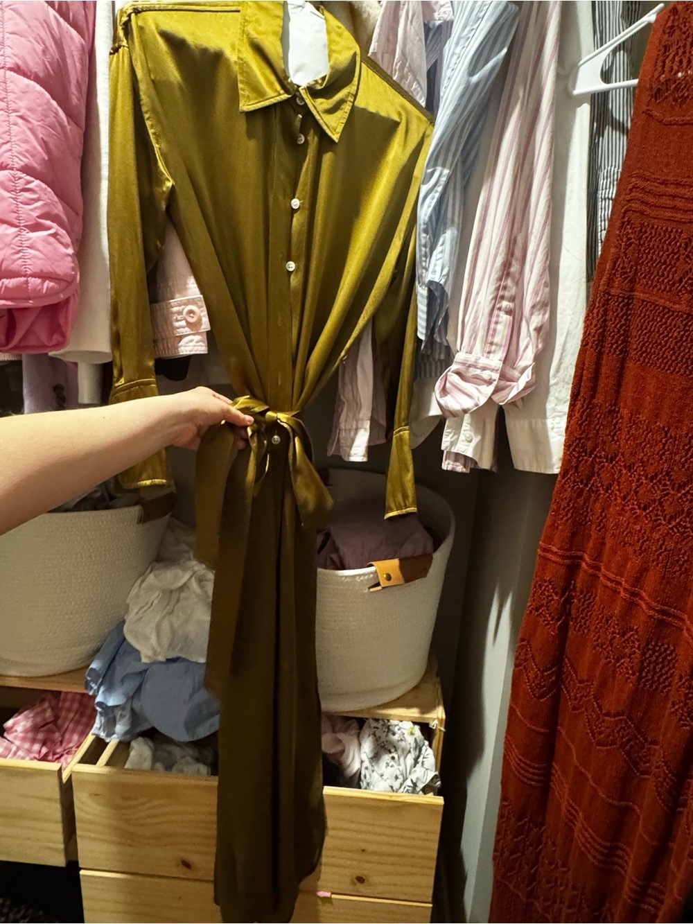 Olive Green 100% silk Banana Republic Midi Shirtdress (dry cleaned)
